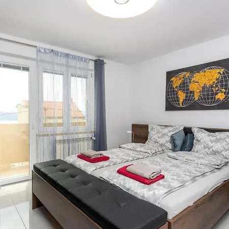 Awesome In With Wifi Crikvenica
